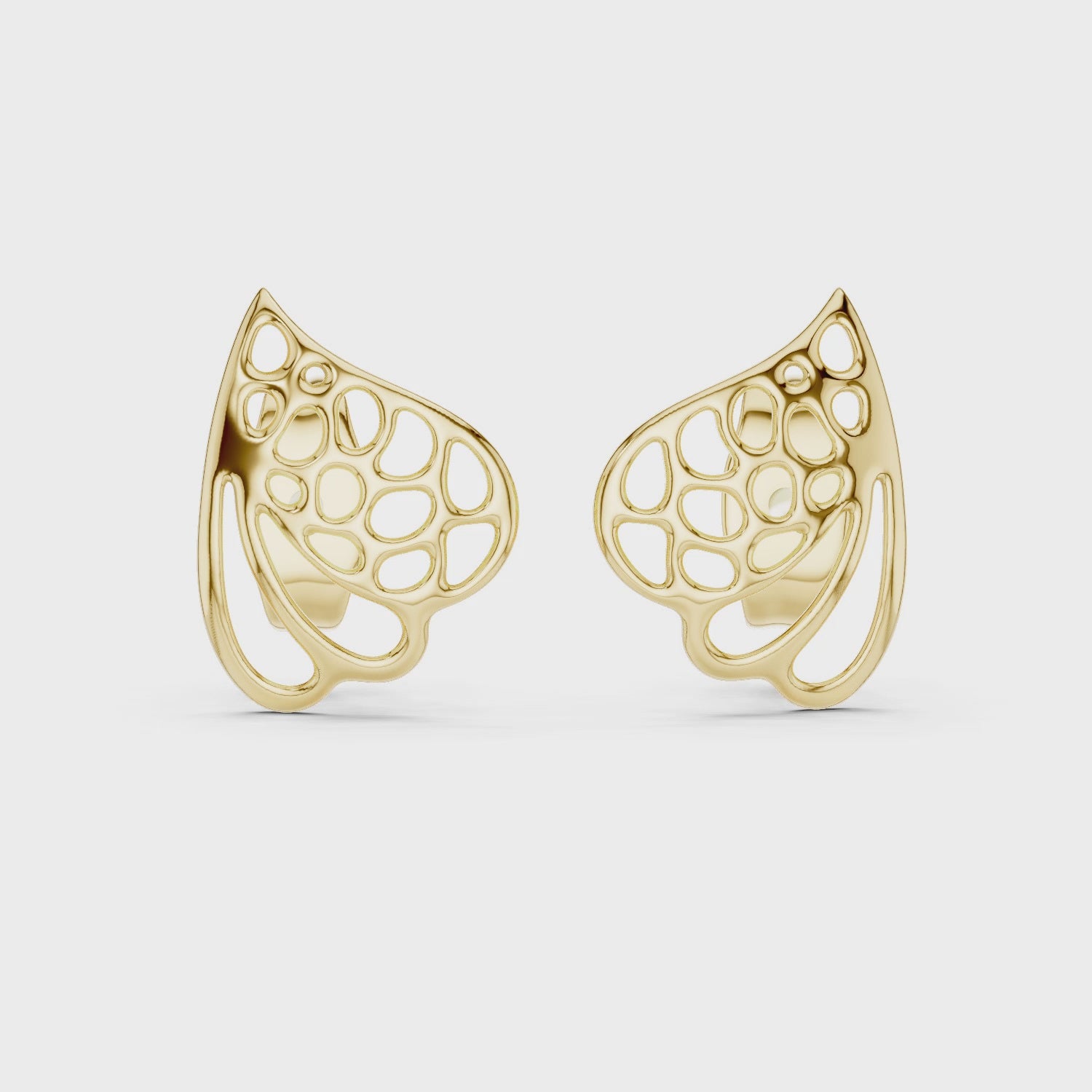 The Lace Wing Open-Work Filigree Stud Earrings